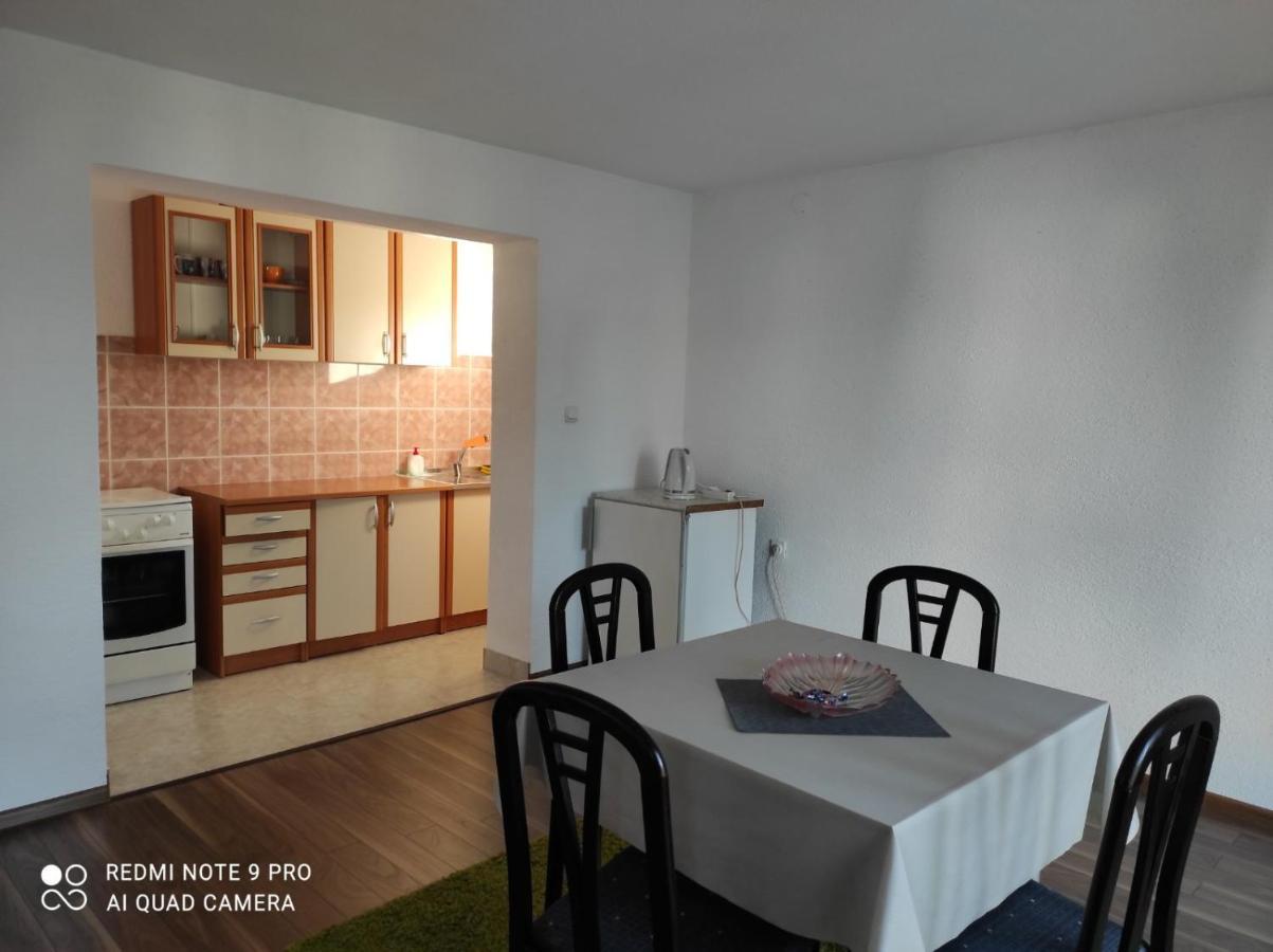 Meri Rooms Bihac Luaran gambar